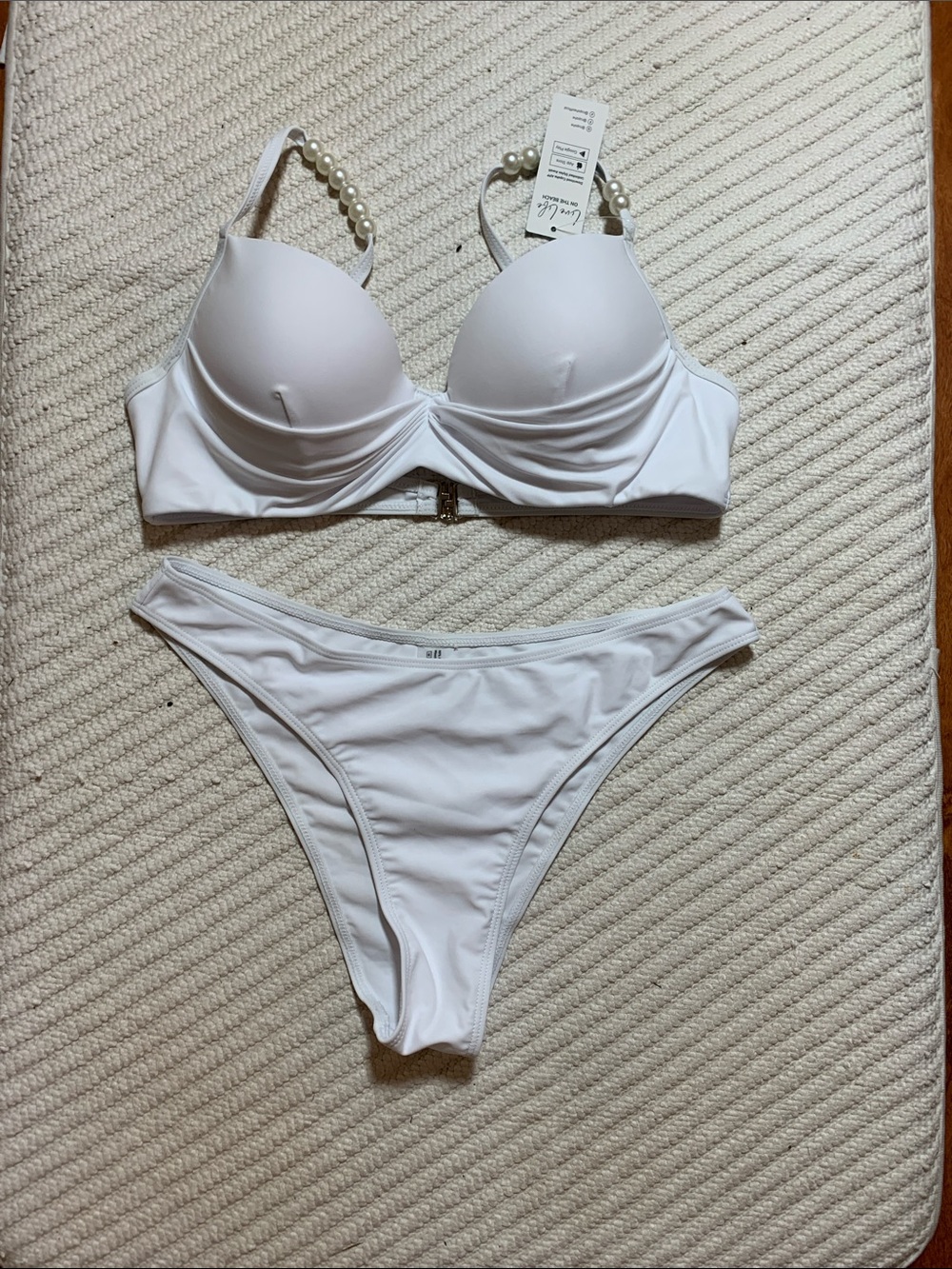 NWT CUPSHE White Pearl-Accent Push-Up Bikini Set - Women Swim, Size L